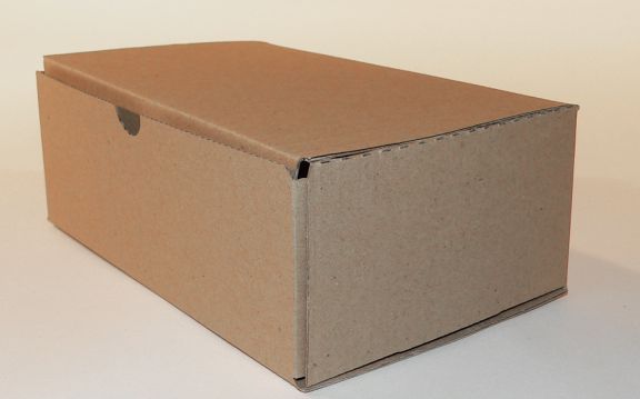 Cutie de carton cu autoformare